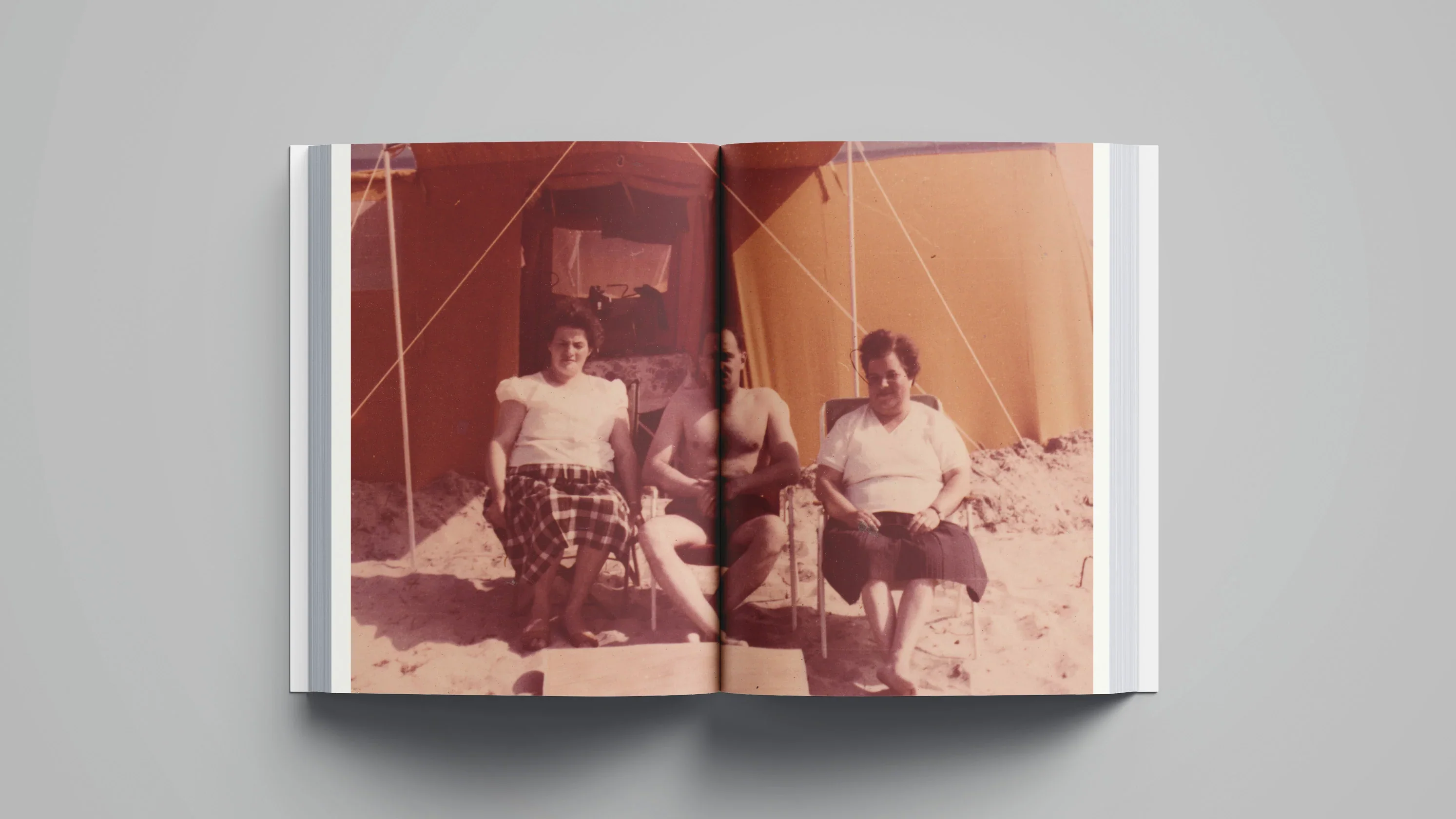 Erik Kessels & Karel De Mulder - MAN - Image 24