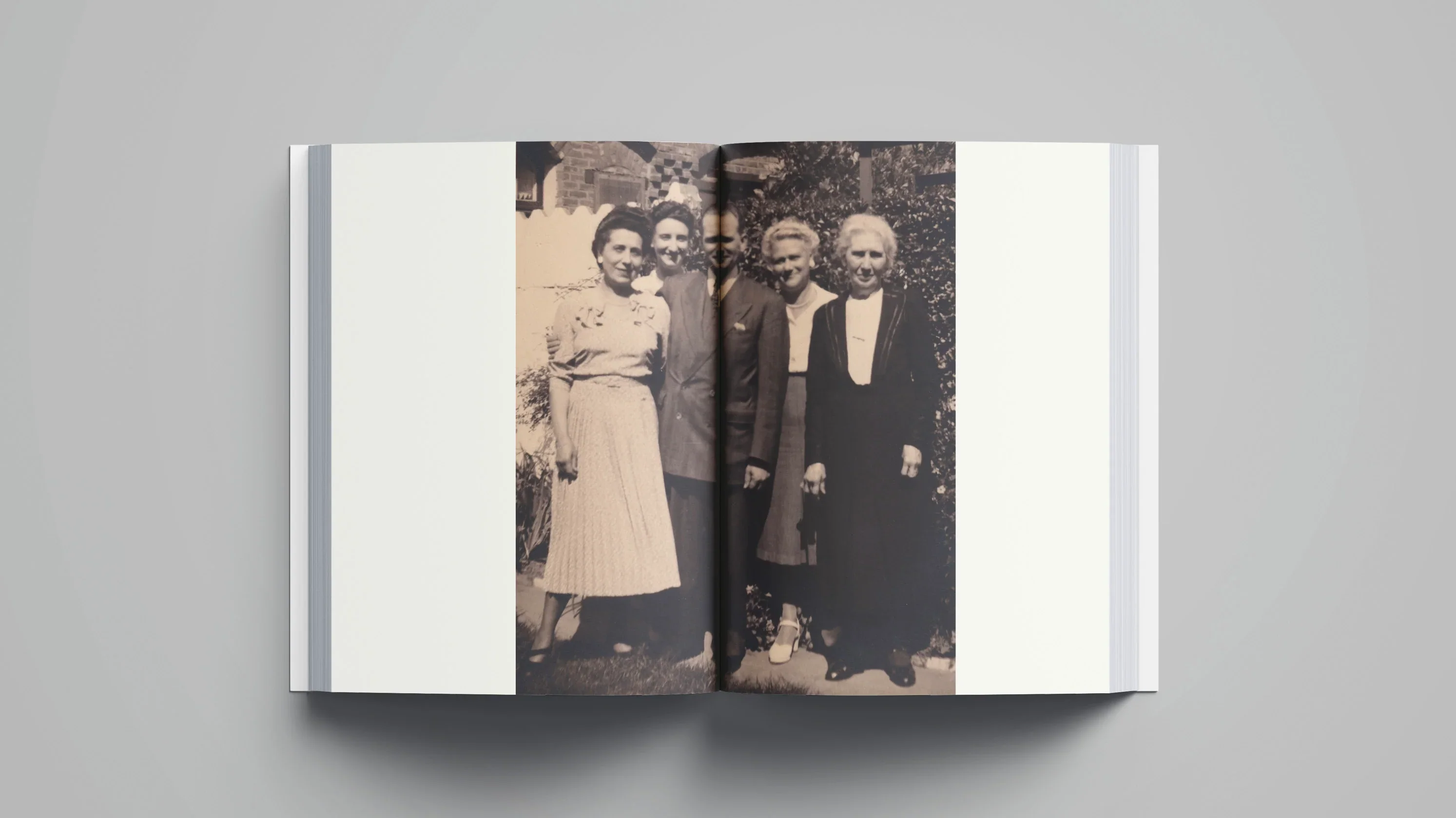 Erik Kessels & Karel De Mulder - MAN - Image 32