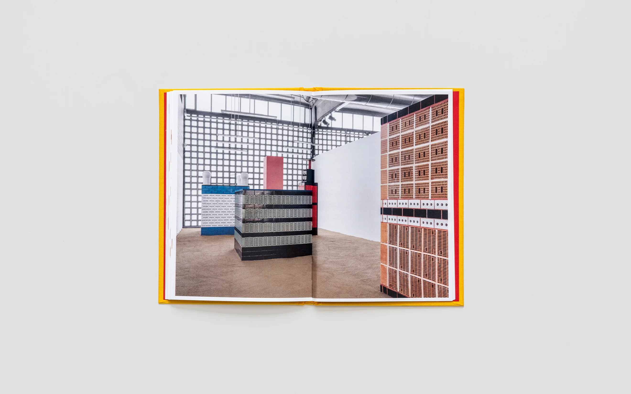 MUT 4 - Nathalie Du Pasquier - BRIC - Image 7