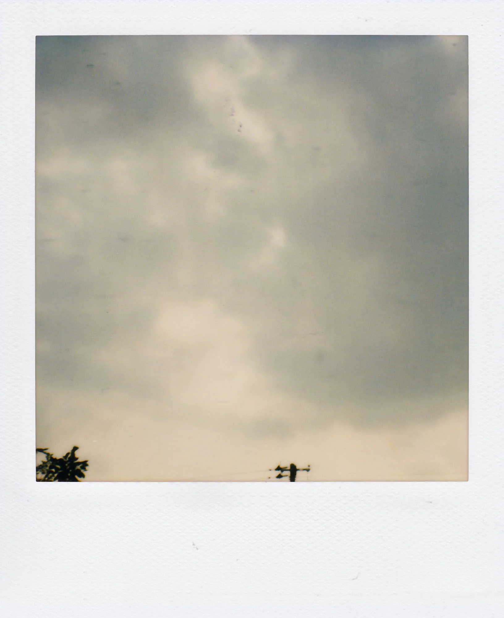 Nobuyoshi Araki <br><em>Sky</em>, 2006-2009 - Image 15